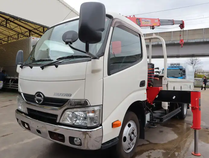 日野 デュトロ 小型 クレーン付 床鉄板 3段 の中古トラック【車両No.143505】
