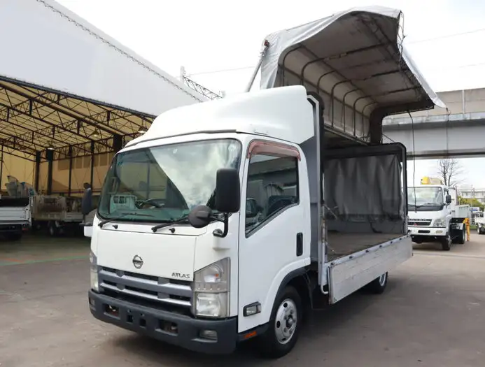 日産 アトラス 小型 ウイング 幌ウイング 床鉄板 の中古トラック【車両No.143496】