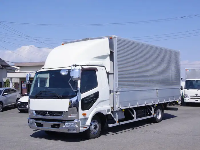 三菱 ファイター 中型/増トン ウイング エアサス ベッド の中古トラック【車両No.143434】
