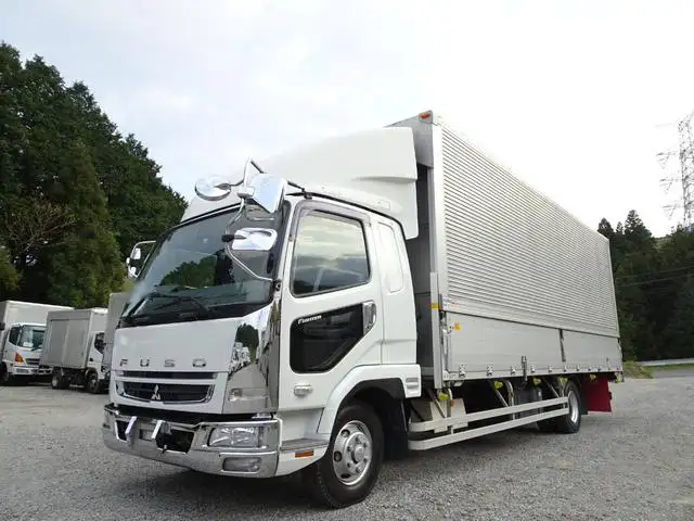 三菱 ファイター 中型/増トン ウイング ベッド PDG-FK61R の中古トラック【車両No.143857】