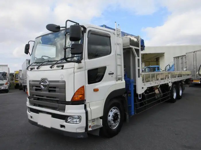 日野 プロフィア 大型 クレーン付 エアサス 4段 の中古トラック【車両No.143998】