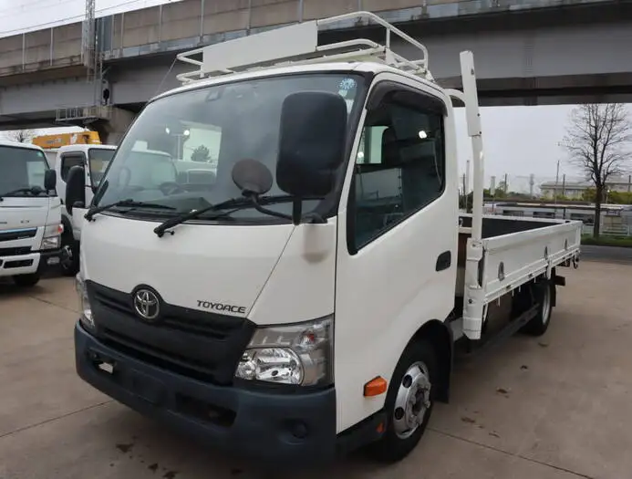 トヨタ トヨエース 小型 平ボディ 床鉄板 TPG-XZU712 の中古トラック【車両No.143919】