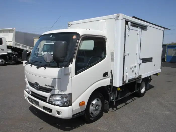 日野 デュトロ 小型 冷凍冷蔵 中温 床ステン の中古トラック【車両No.144417】