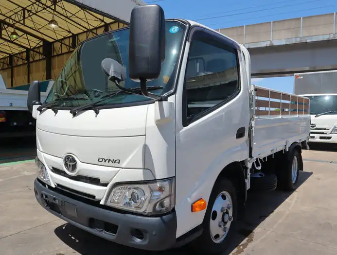 トヨタ ダイナ 小型 平ボディ 2RG-XZU605 R3 の中古トラック【車両No.144426】