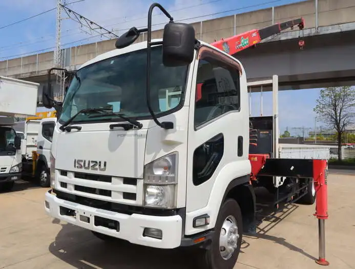 いすゞ フォワード 中型/増トン クレーン付 4段 ラジコン の中古トラック【車両No.144410】