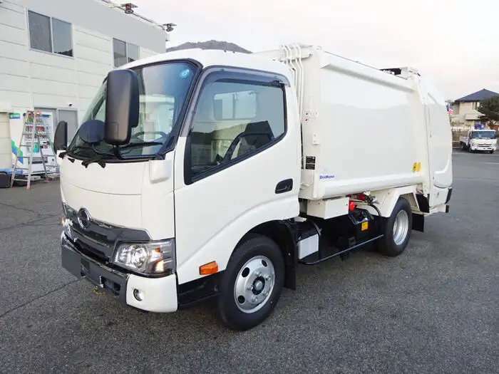 日野 デュトロ 小型 パッカー車 プレス式 2RG-XZU605X の中古トラック【車両No.144440】