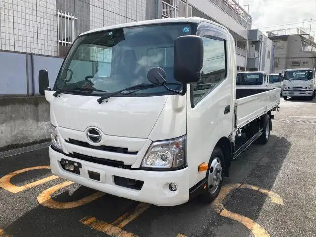 日野 デュトロ 小型 平ボディ 2RG-XZC710M R3 の中古トラック【車両No.144621】
