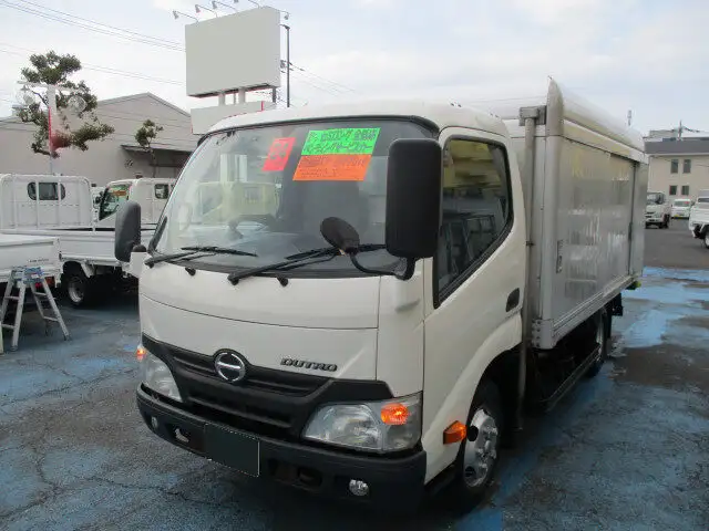 日野 デュトロ 小型 アルミバン ボトルカー サイドドア の中古トラック【車両No.144670】