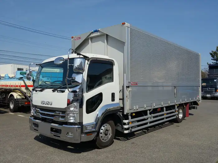 いすゞ フォワード 中型/増トン ウイング パワーゲート 2PG-FSR90S2 の中古トラック【車両No.144106】