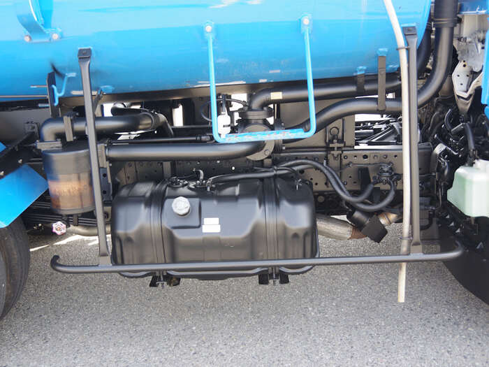いすゞ エルフ 小型 タンク車 バルク TPG-NKR85N｜画像18