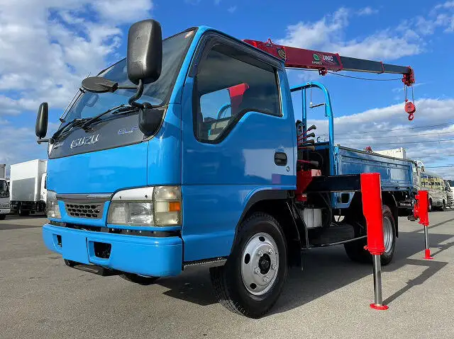 いすゞ エルフ 小型 クレーン付 3段 ラジコン の中古トラック【車両No.144936】