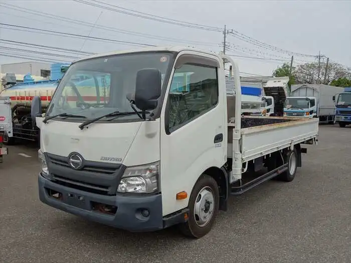 日野 デュトロ 小型 平ボディ TKG-XZC710M H27 の中古トラック【車両No.145039】