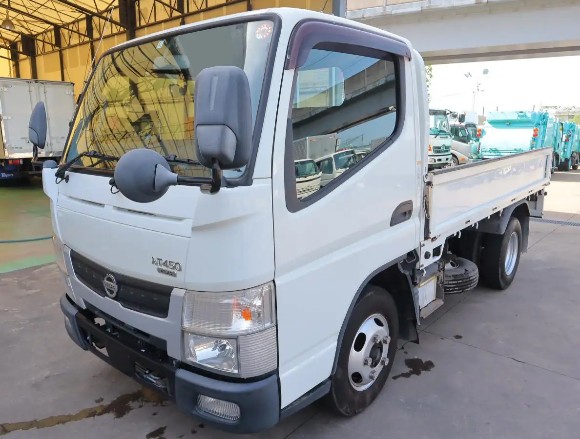 日産 アトラス 小型 平ボディ TRG-FBA2W H30 の中古トラック【車両No.145446】