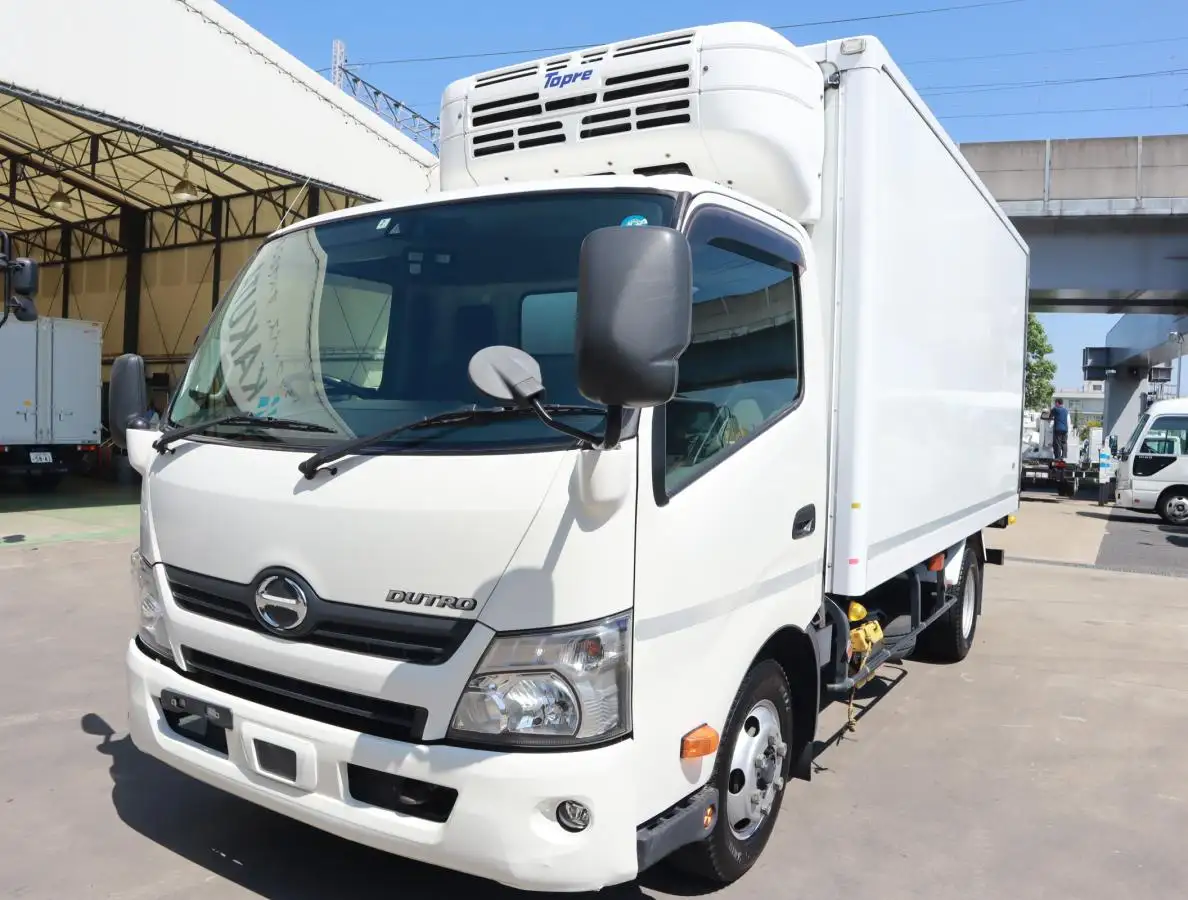 日野 デュトロ 小型 冷凍冷蔵 低温 スタンバイ の中古トラック【車両No.145447】