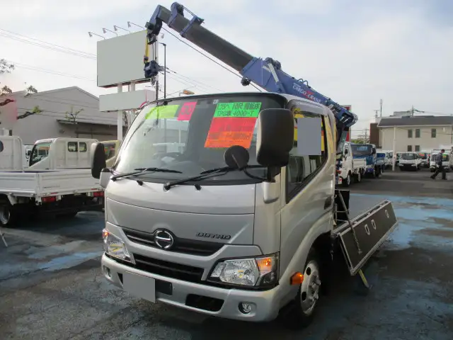 日野 デュトロ 小型 クレーン付 横置簡易クレーン 4段 の中古トラック【車両No.145136】