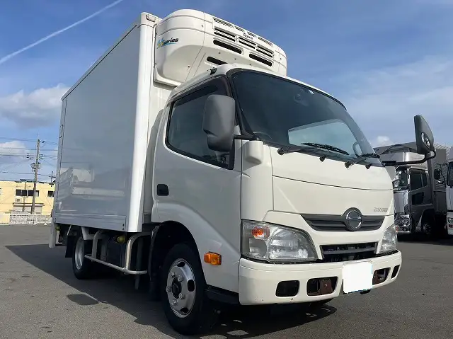 日野 デュトロ 小型 冷凍冷蔵 中温 パワーゲート の中古トラック【車両No.145560】