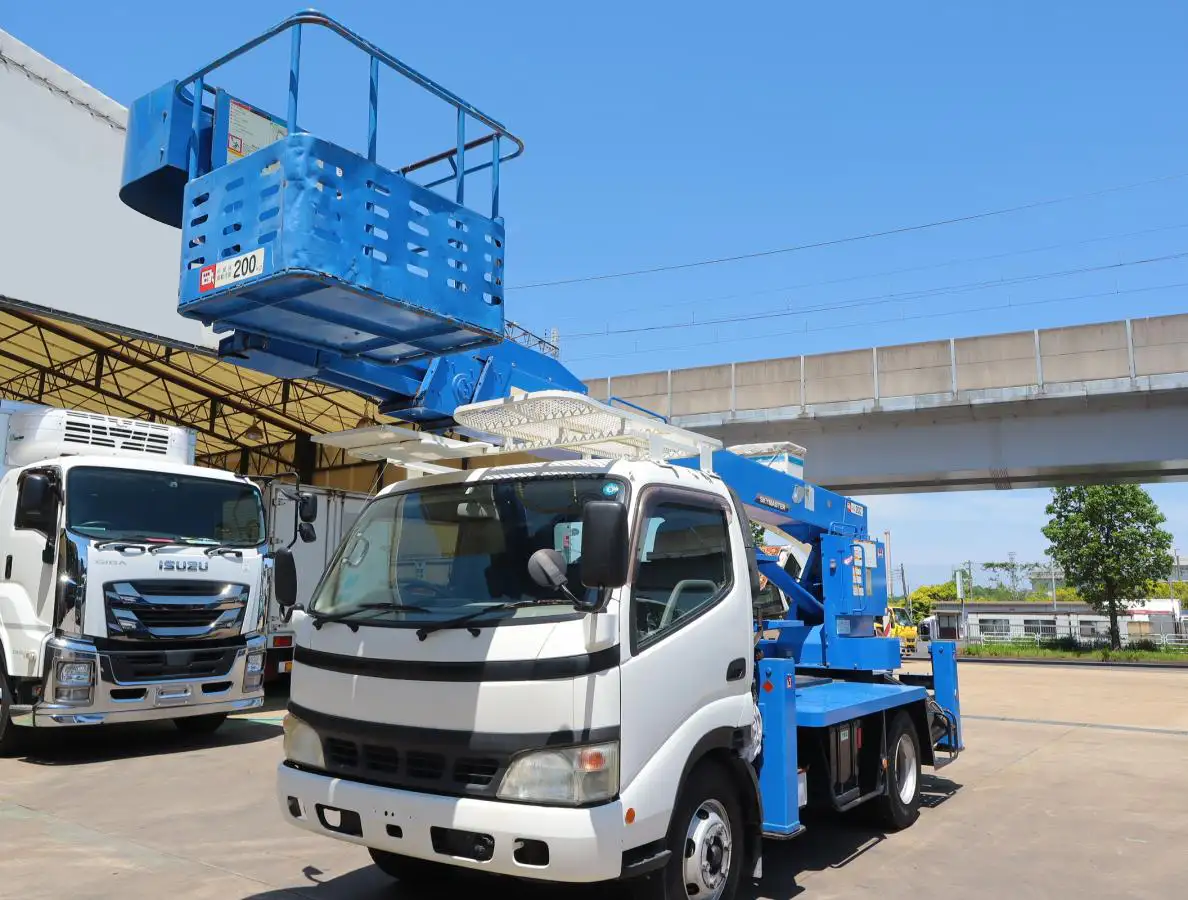 日野 デュトロ 小型 高所・建柱車 高所作業車 PB-XZU404M の中古トラック【車両No.145617】