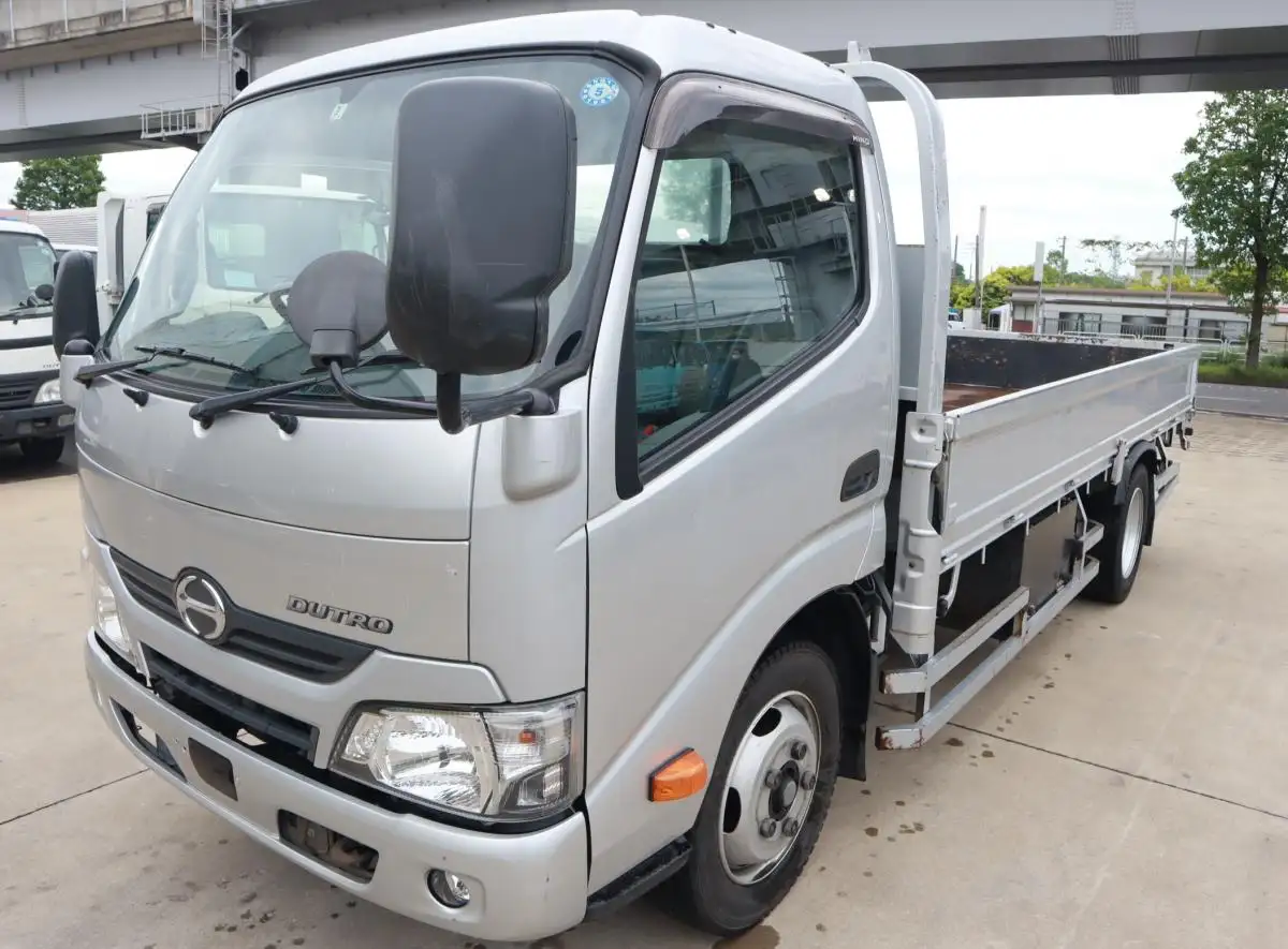 日野 デュトロ 小型 平ボディ 床鉄板 TKG-XZU655M の中古トラック【車両No.145622】