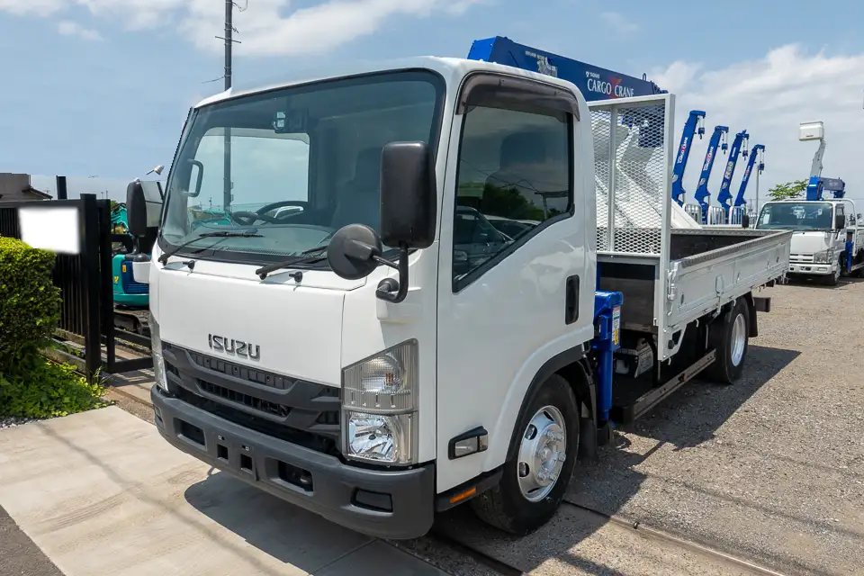 いすゞ エルフ 小型 クレーン付 床鉄板 4段 の中古トラック【車両No.145935】