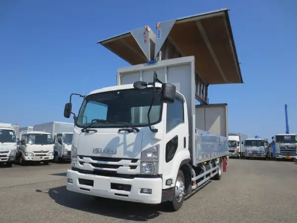 いすゞ フォワード 中型/増トン ウイング TKG-FRR90S2 H27 の中古トラック【車両No.145939】