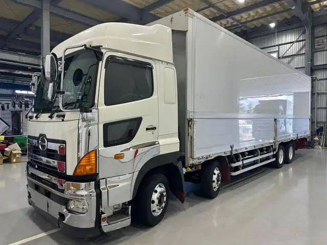 日野 プロフィア 大型 ウイング ハイルーフ ベッド の中古トラック【車両No.145796】