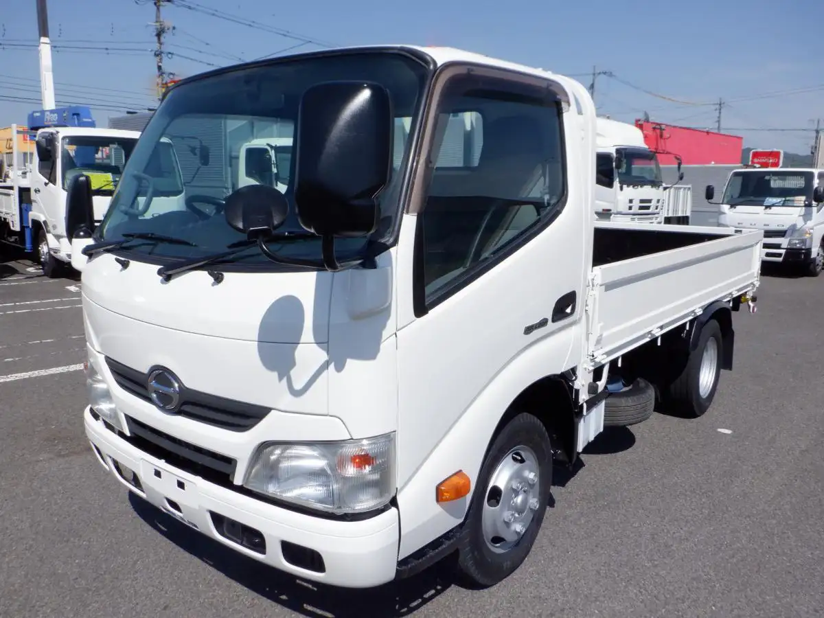 日野 デュトロ 小型 平ボディ 床鉄板 TKG-XZC605M の中古トラック【車両No.145972】