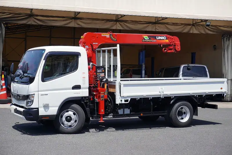 三菱 キャンター 小型 クレーン付 4段 ラジコン の中古トラック【車両No.146140】