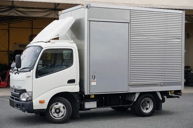 トヨタ トヨエース 小型 アルミバン サイドドア TKG-XZC605 の中古トラック【車両No.146101】