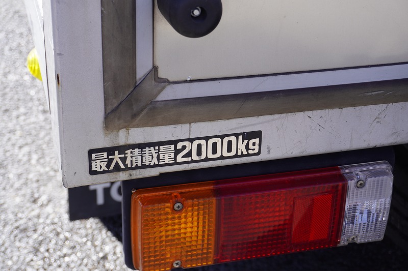 トヨタ トヨエース 小型 アルミバン サイドドア TKG-XZC605｜画像7