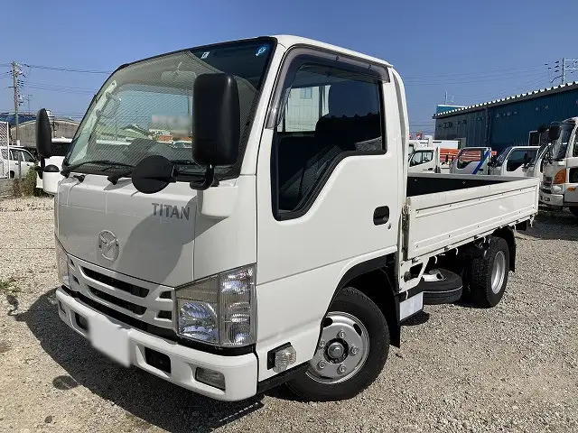 マツダ タイタン 小型 平ボディ 2RG-LJR88A R2 の中古トラック【車両No.146089】