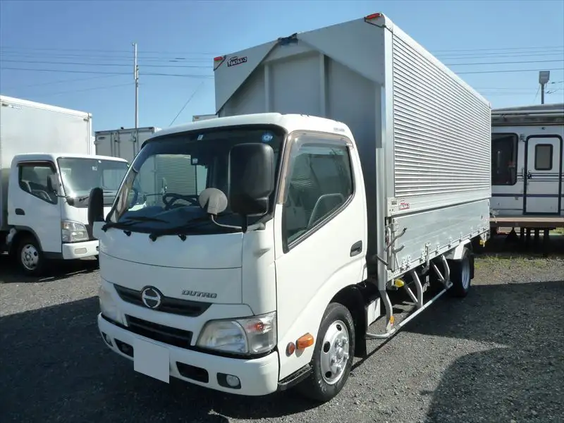 日野 デュトロ 小型 ウイング TKG-XZU655M H26 の中古トラック【車両No.145755】