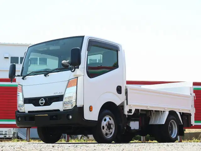 日産 アトラス 小型 平ボディ パワーゲート SDG-SZ5F24 の中古トラック【車両No.145856】