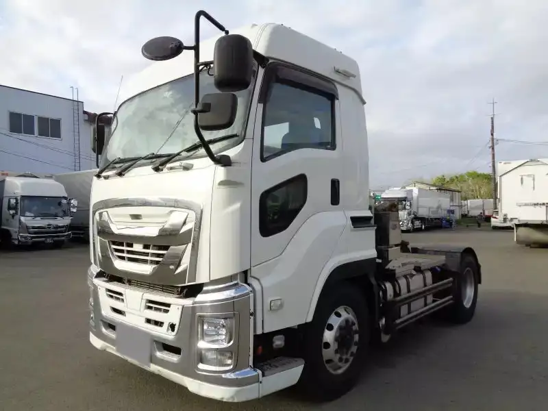 いすゞ ギガ 大型 トラクター ハイルーフ 1デフ の中古トラック【車両No.146446】