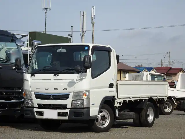 三菱 キャンター 小型 平ボディ TPG-FBA00 H28 の中古トラック【車両No.146480】