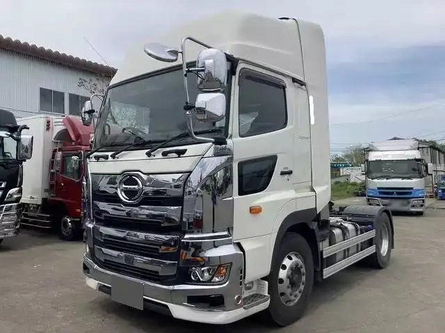 日野 プロフィア 大型 トラクター ハイルーフ 1デフ の中古トラック【車両No.146524】