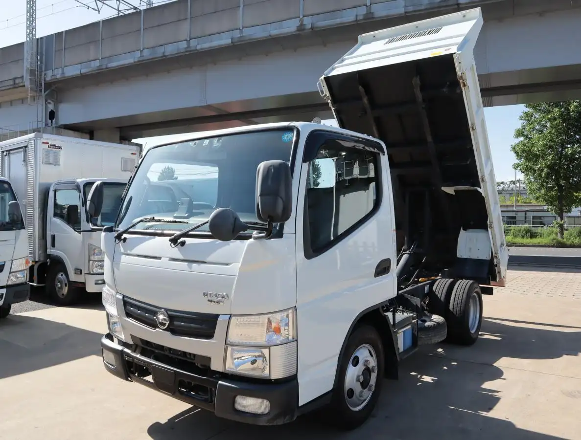 日産 アトラス 小型 ダンプ 強化 2RG-FBA6W の中古トラック【車両No.146390】