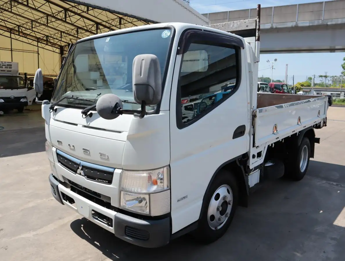 三菱 キャンター 小型 平ボディ 床鉄板 TPG-FBA50 の中古トラック【車両No.146410】