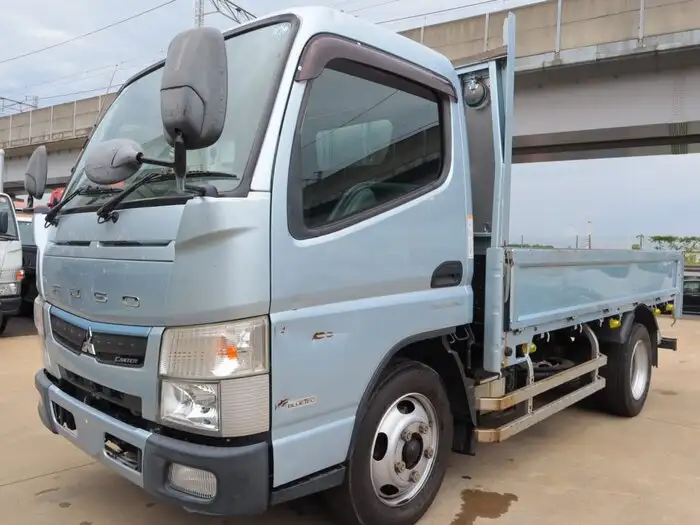 三菱 キャンター 小型 平ボディ 床鉄板 TPG-FEA50 の中古トラック【車両No.146771】