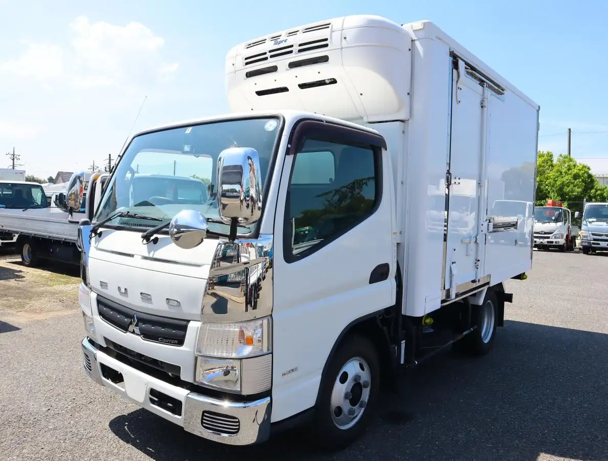 三菱 キャンター 小型 冷凍冷蔵 低温 床ステン の中古トラック【車両No.146780】