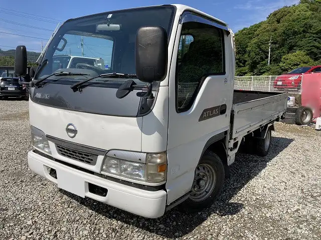 日産 アトラス 小型 平ボディ KR-AHR69E H16 の中古トラック【車両No.146988】