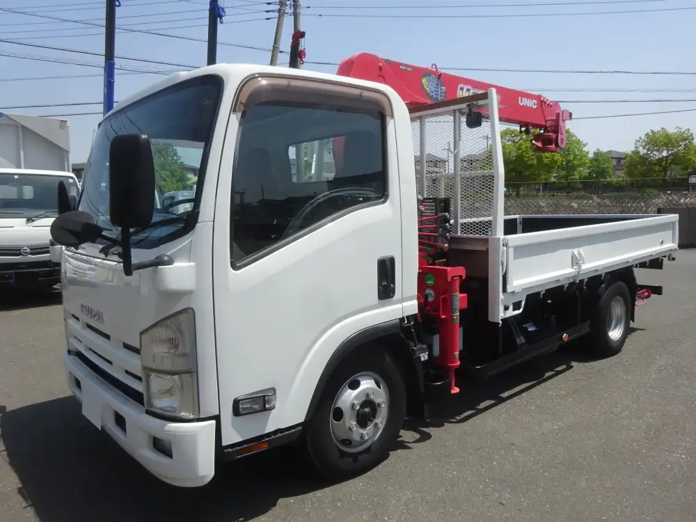 いすゞ エルフ 小型 クレーン付 床鉄板 5段 の中古トラック【車両No.147152】