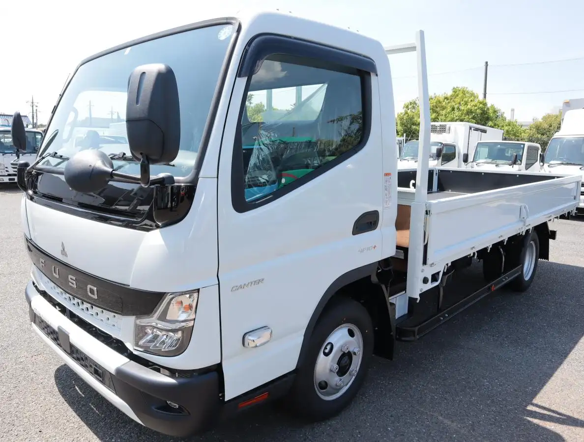 三菱 キャンター 小型 平ボディ 2RG-FEB50 R5 の中古トラック【車両No.147228】