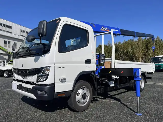 三菱 キャンター 小型 クレーン付 4段 ラジコン の中古トラック【車両No.146705】