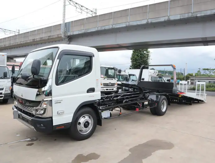 三菱 キャンター 小型 車両重機運搬 ラジコン ウインチ の中古トラック【車両No.147693】