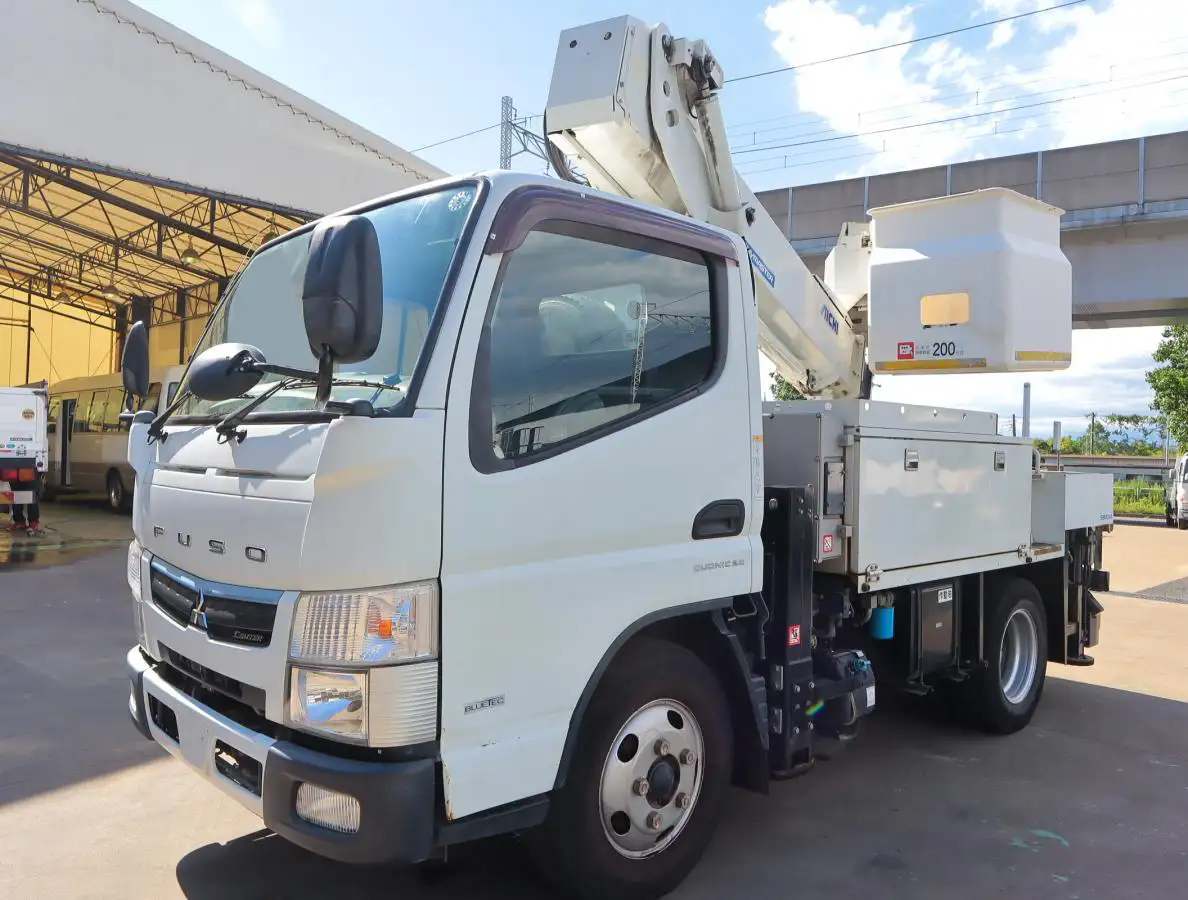 三菱 キャンター 小型 高所・建柱車 高所作業車 電工仕様 の中古トラック【車両No.147703】