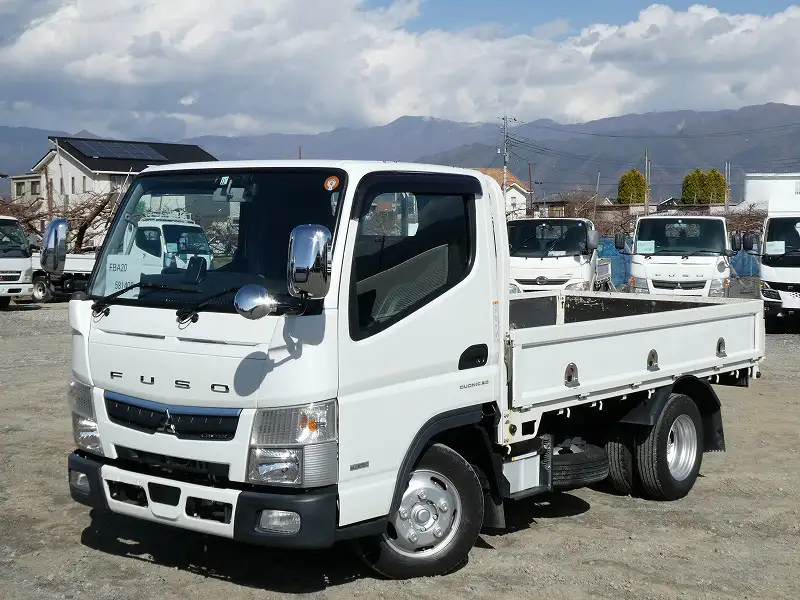 三菱 キャンター 小型 平ボディ 床鉄板 2RG-FBA20 の中古トラック【車両No.147806】