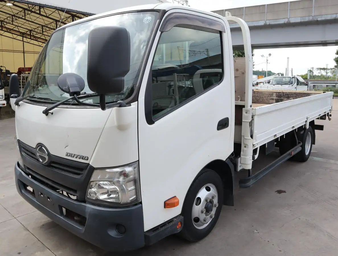 日野 デュトロ 小型 平ボディ TKG-XZU710M H29 の中古トラック【車両No.148200】