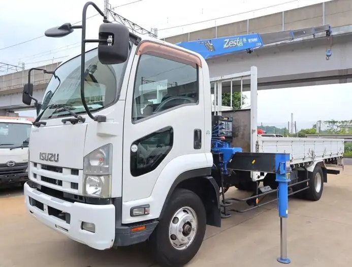 いすゞ フォワード 中型/増トン クレーン付 4段 ラジコン の中古トラック【車両No.148612】