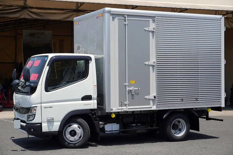 三菱 キャンター 小型 アルミバン サイドドア 2RG-FBA20 の中古トラック【車両No.148689】