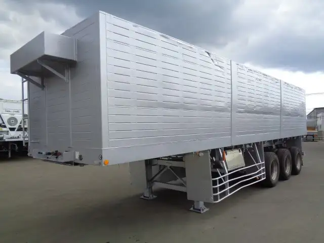 国内・その他 国産車その他 トレーラー/その他 トレーラー 3軸 1デフ の中古トラック【車両No.148974】